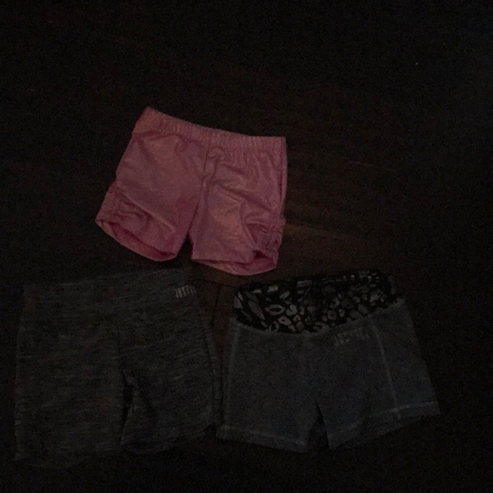 Athletic shorts